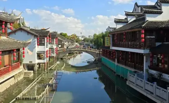 杨浦滨江骑行｜去绿之丘看多层退台建筑与江景日落，这条线路真不是吹的