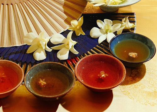 茶趣茶史－慈禧品茗－慈禧奢糜糊口