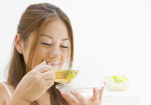 茶叶的美容保健功能－白茶的美白保健功能