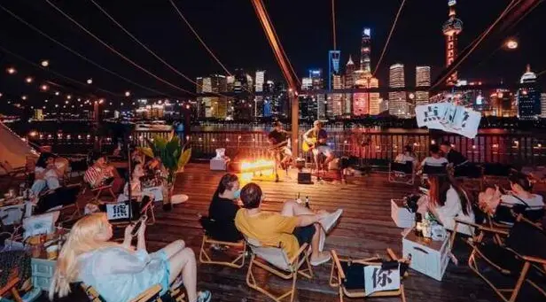 上海独自漫游元宵去哪？安静灯会与夜宵，我劝你别去人挤人的豫园
