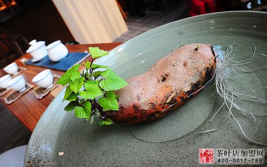 茶饰摆件--都会茶社的绿色精灵--茶社绿色动物