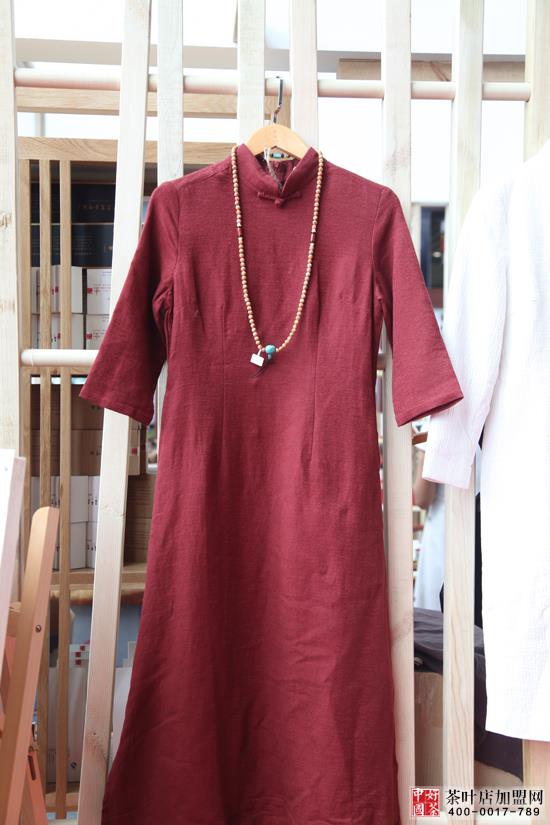 美男茶服,茶叶加盟店,惜物茶服--精美长衫系列-茶服3