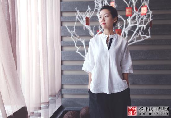 密斯茶服,茶叶加盟店,惜物茶服--精美休闲长衫系列1