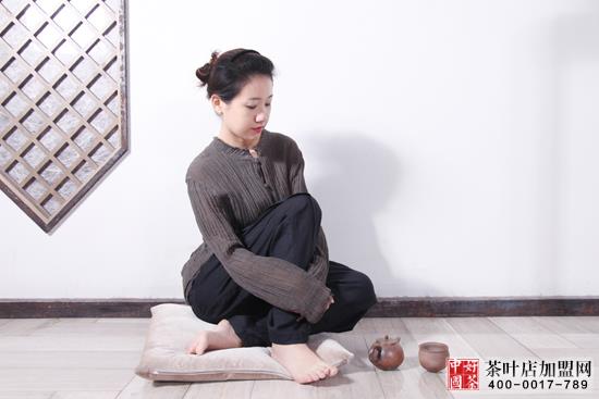 密斯茶服,茶叶加盟店,惜物茶服--精美休闲长衫系列4
